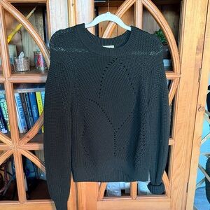 Wilfred Dark Green Off-the-Shoulder Sweater